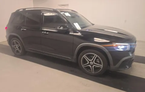 Photos of 2023 Mercedes-Benz GLB 250 for sale in Roswell, GA at Gravity Autos Roswell