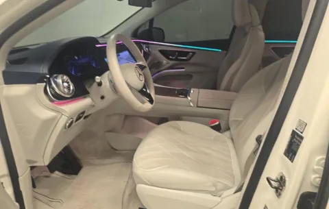 More photos of 2023 Mercedes-Benz EQS 580 at Gravity Autos Roswell, GA