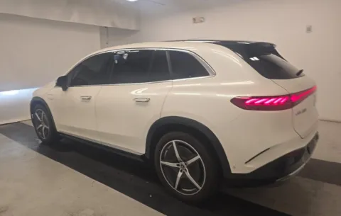 More photos of 2023 Mercedes-Benz EQS 580 at Gravity Autos Roswell, GA