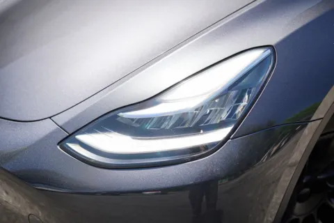 More photos of 2023 Tesla Model Y Long Range at Gravity Autos Roswell, GA