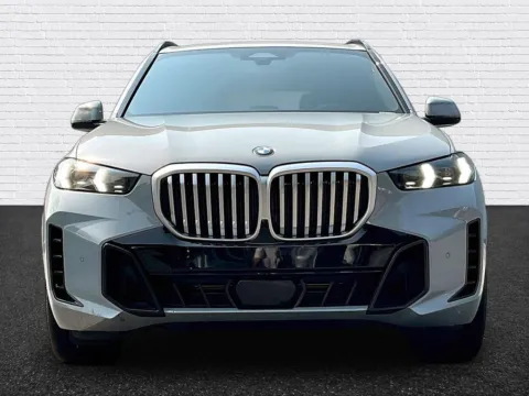 Photos of 2024 BMW X5 xDrive40i for sale in Roswell, GA at Gravity Autos Roswell