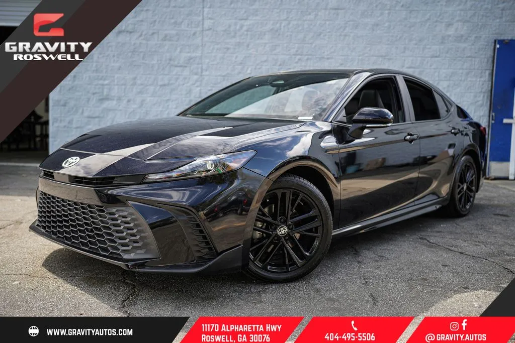 Black 2025 Toyota Camry SE for sale in Roswell, GA