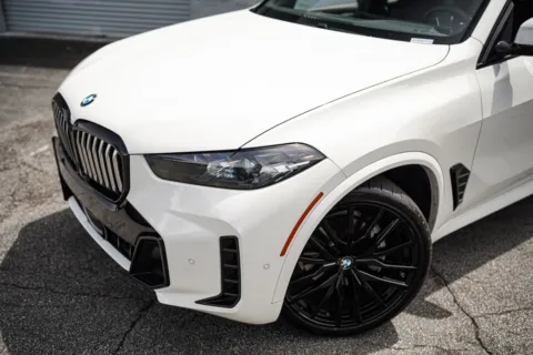 Photos of 2024 BMW X5 xDrive40i for sale in Roswell, GA at Gravity Autos Roswell