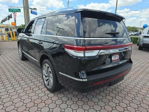 Another view of 2023 Lincoln Navigator Reserve for sale in Roswell, GA at Gravity Autos Roswell