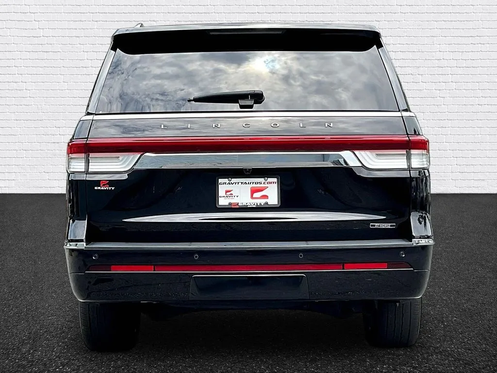 Lincoln Navigator photo 5