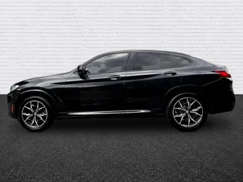 More photos of 2022 BMW X4 xDrive30i at Gravity Autos Roswell, GA