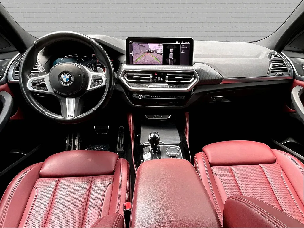 BMW X4 photo 8
