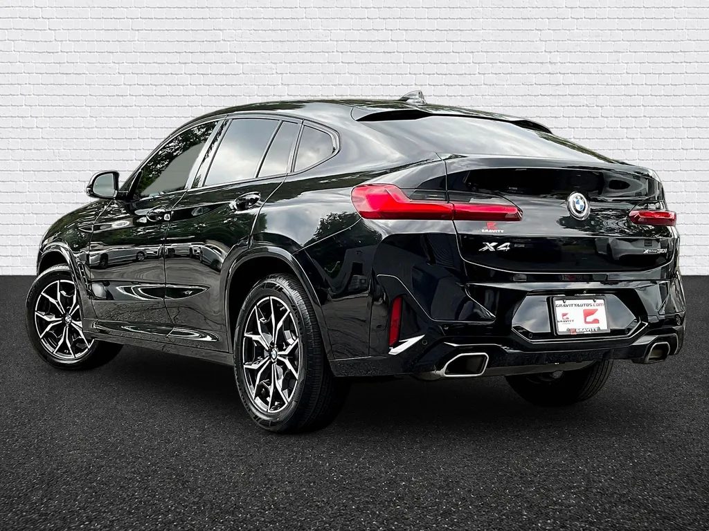 BMW X4 photo 5