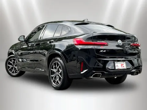 More photos of 2022 BMW X4 xDrive30i at Gravity Autos Roswell, GA