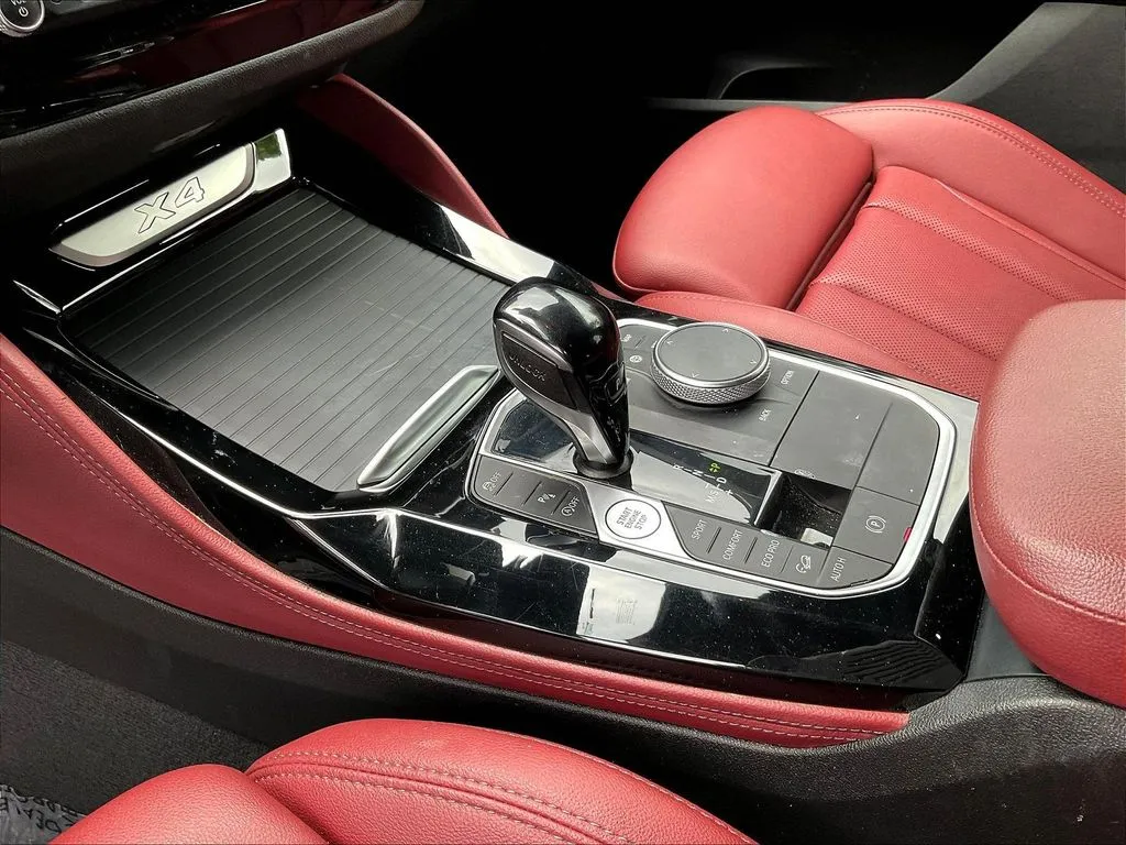 BMW X4 photo 17