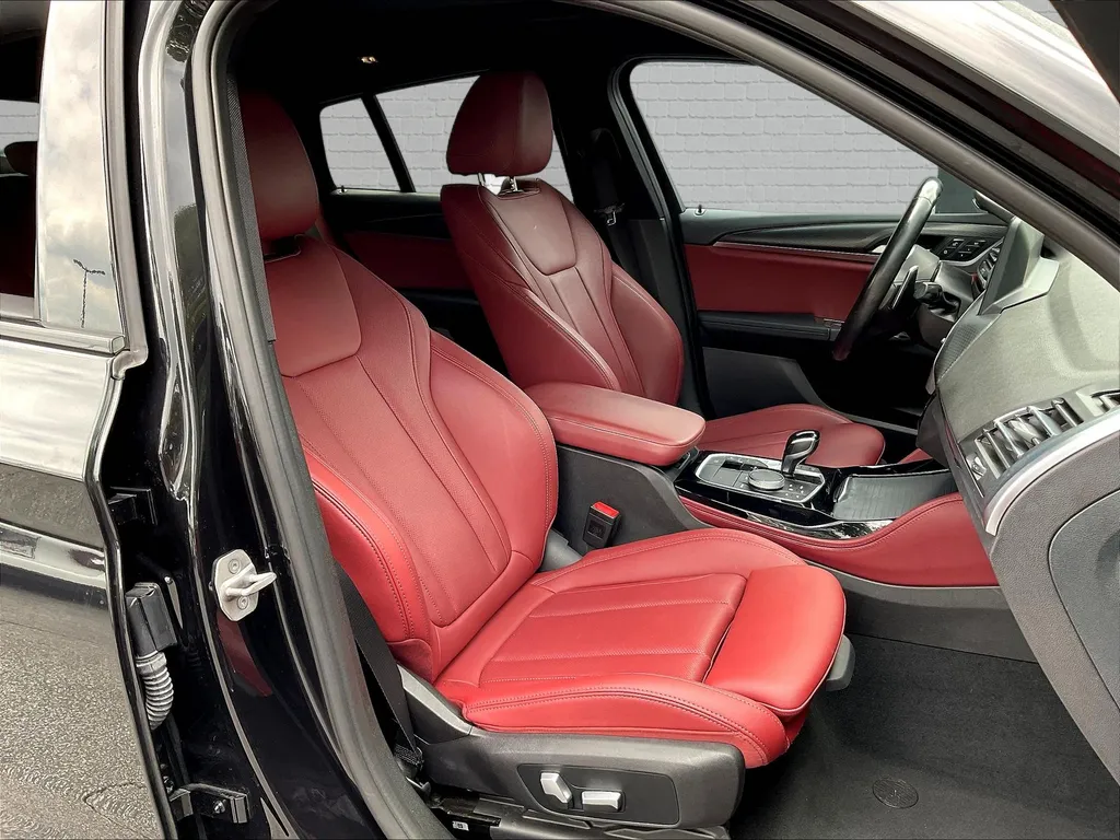 BMW X4 photo 28