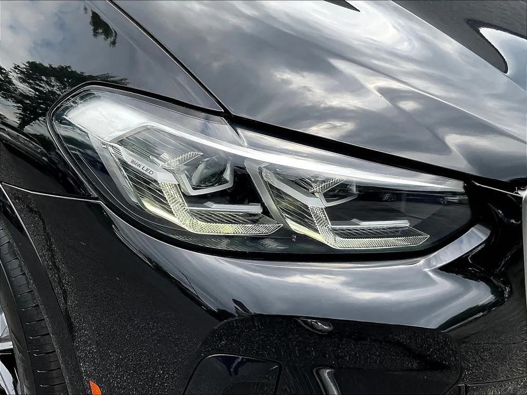 BMW X4 photo 29