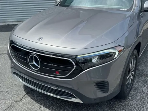 Photos of 2023 Mercedes-Benz EQB 300 for sale in Roswell, GA at Gravity Autos Roswell