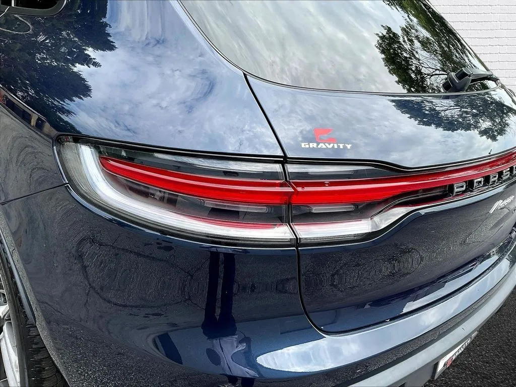 Porsche Macan photo 20