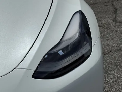 More photos of 2022 Tesla Model Y Performance at Gravity Autos Roswell, GA