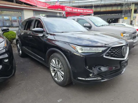 More photos of 2023 Acura MDX Advance at Gravity Autos Roswell, GA
