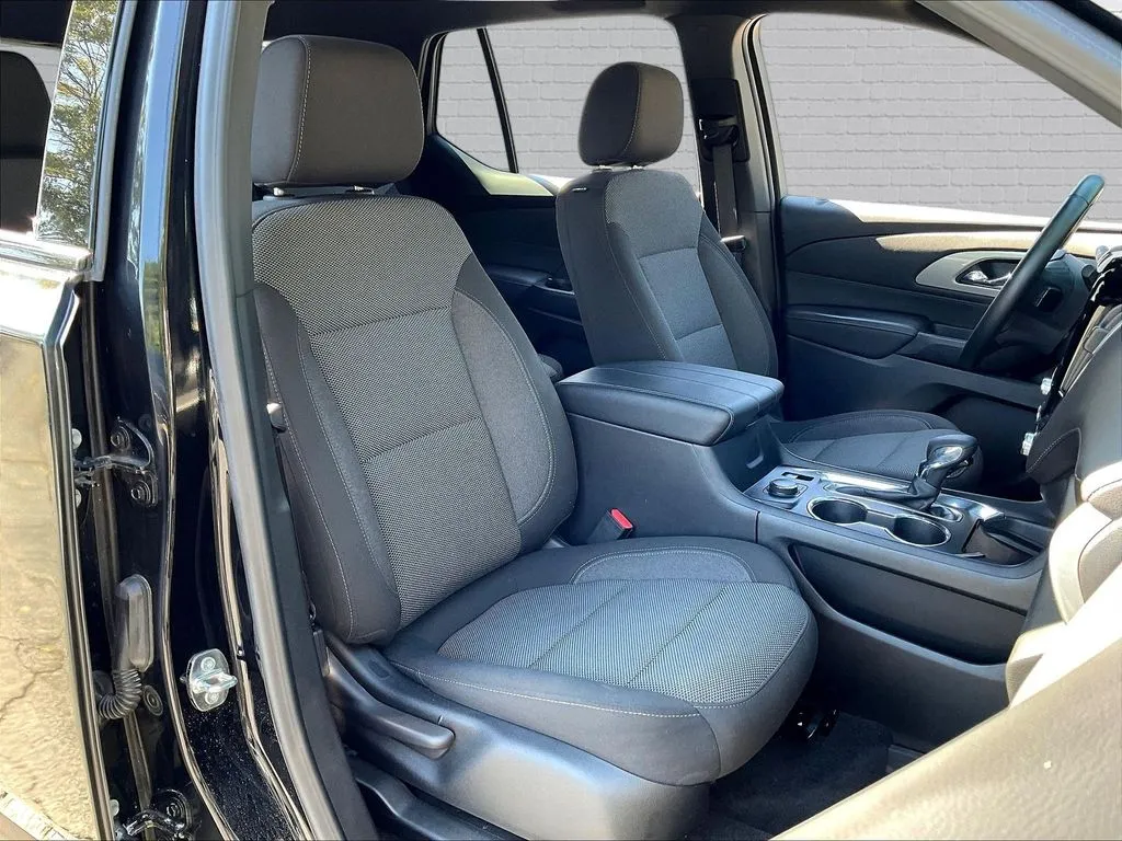 Chevrolet Traverse photo 19