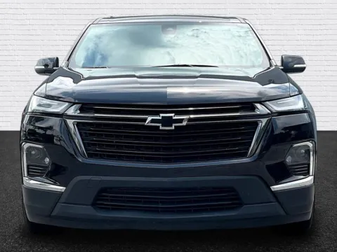 Photos of 2023 Chevrolet Traverse LT for sale in Roswell, GA at Gravity Autos Roswell