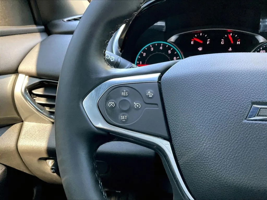 Chevrolet Traverse photo 7