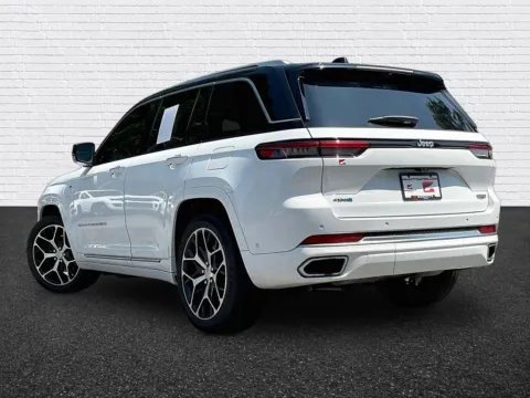More photos of 2023 Jeep Grand Cherokee Summit Reserve 4xe at Gravity Autos Roswell, GA