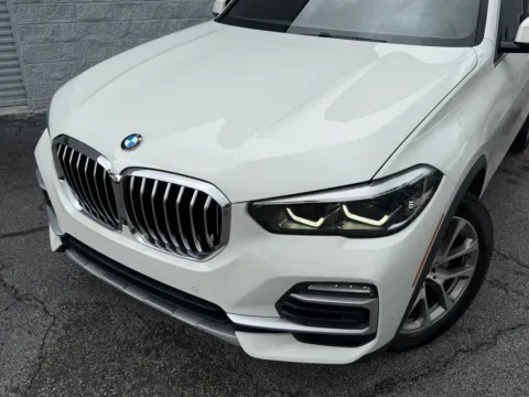Photos of 2021 BMW X5 sDrive40i for sale in Roswell, GA at Gravity Autos Roswell