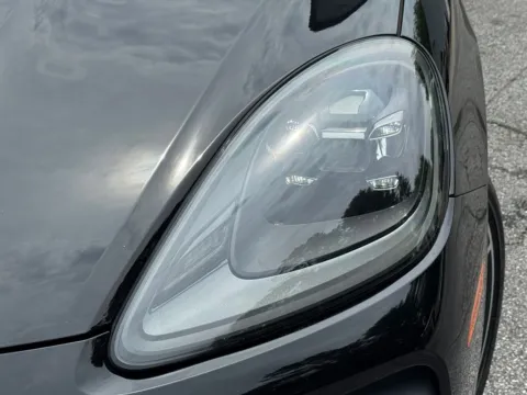 More photos of 2023 Porsche Cayenne Platinum Edition at Gravity Autos Roswell, GA