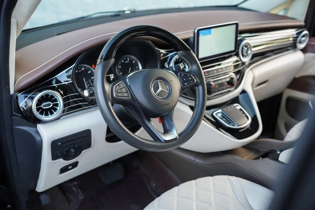 2020 Mercedes-Benz Metris Passenger Van Base - Photo 19