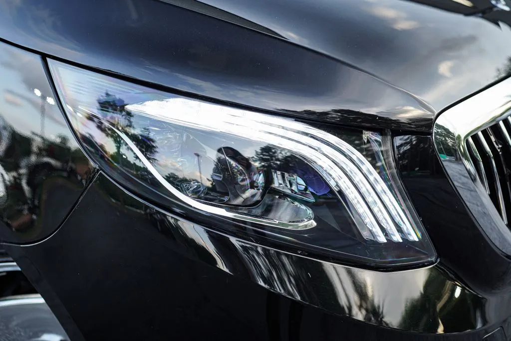 2020 Mercedes-Benz Metris Passenger Van Base - Photo 6