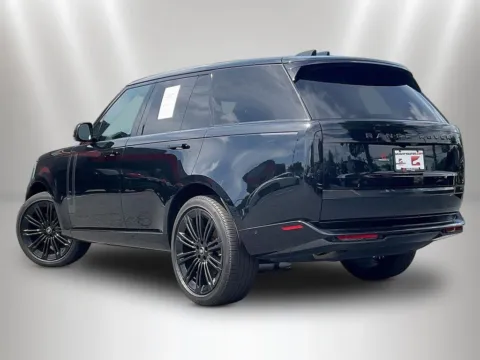 More photos of 2025 Land Rover Range Rover SE at Gravity Autos Roswell, GA
