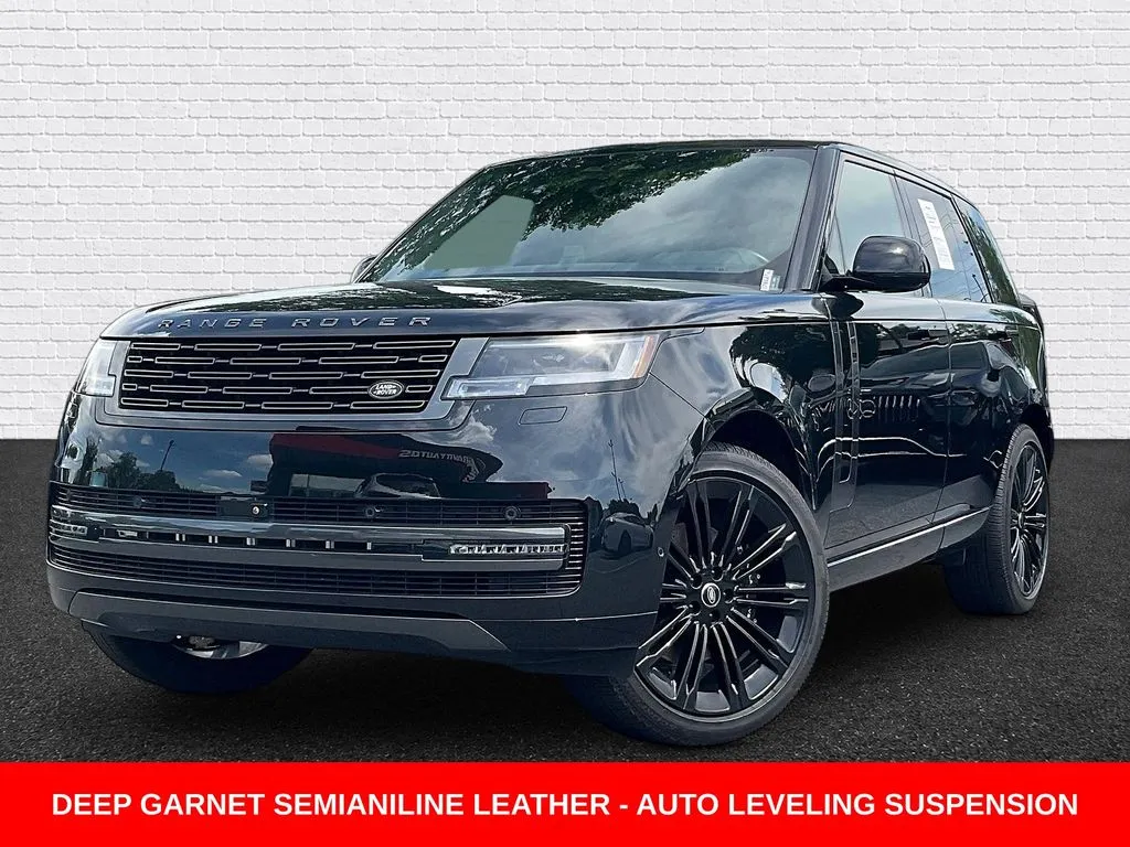 Black 2025 Land Rover Range Rover SE for sale in Roswell, GA