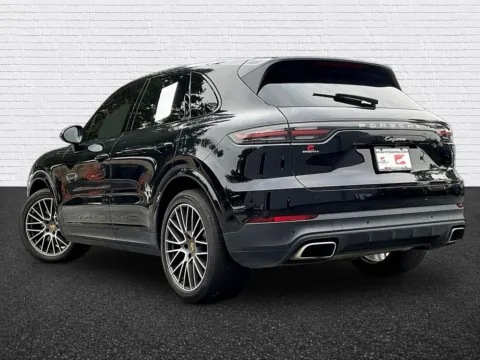 More photos of 2023 Porsche Cayenne at Gravity Autos Roswell, GA