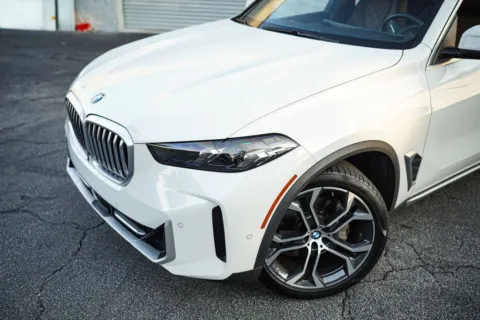 Photos of 2024 BMW X5 sDrive40i for sale in Roswell, GA at Gravity Autos Roswell