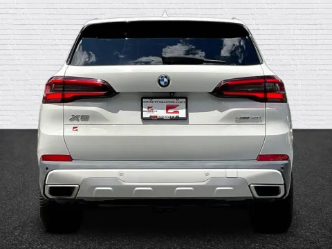 More photos of 2021 BMW X5 sDrive40i at Gravity Autos Roswell, GA