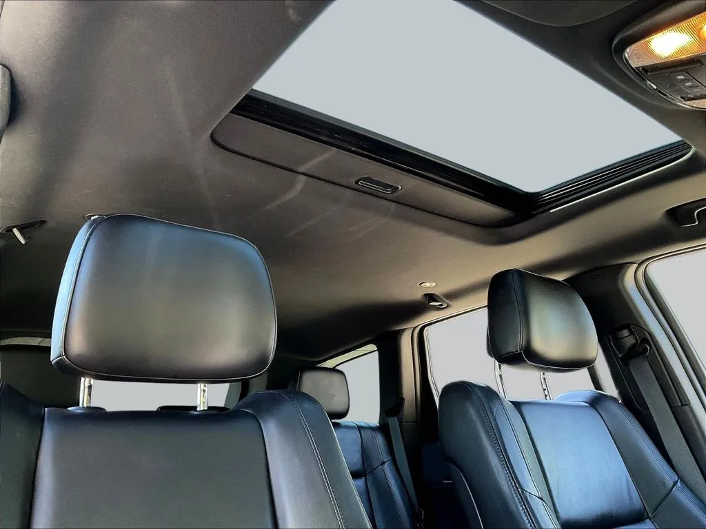 Jeep Grand Cherokee photo 22