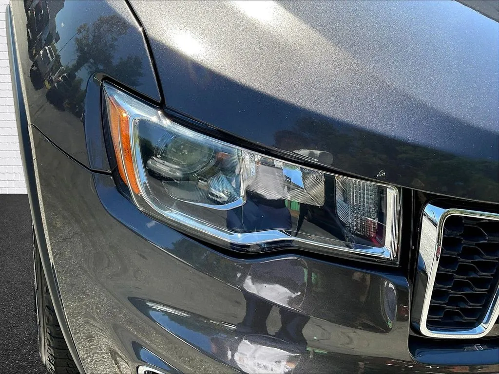 Jeep Grand Cherokee photo 25