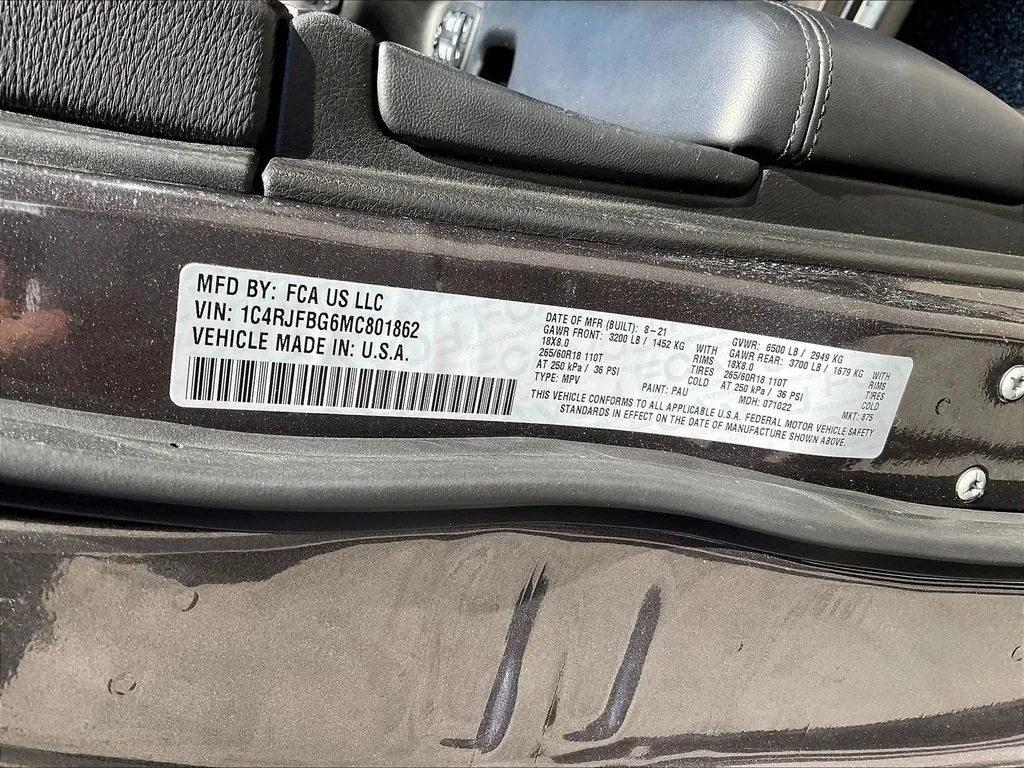 Jeep Grand Cherokee photo 16