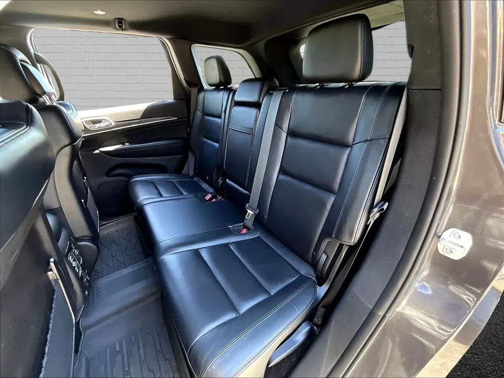 Jeep Grand Cherokee photo 18