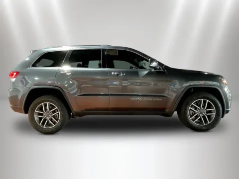 More photos of 2021 Jeep Grand Cherokee Limited at Gravity Autos Roswell, GA