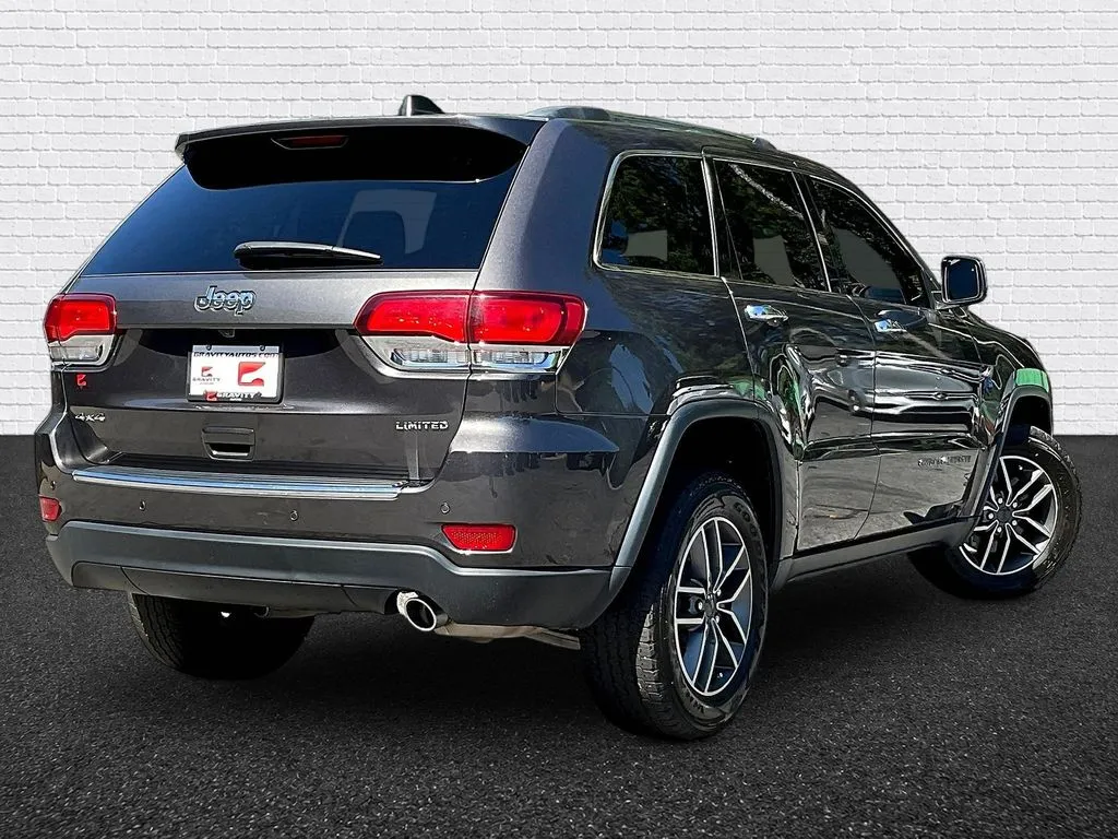 Jeep Grand Cherokee photo 6