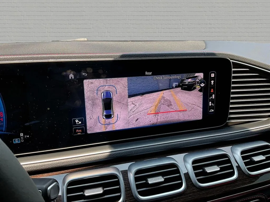 Mercedes-Benz GLE photo 14