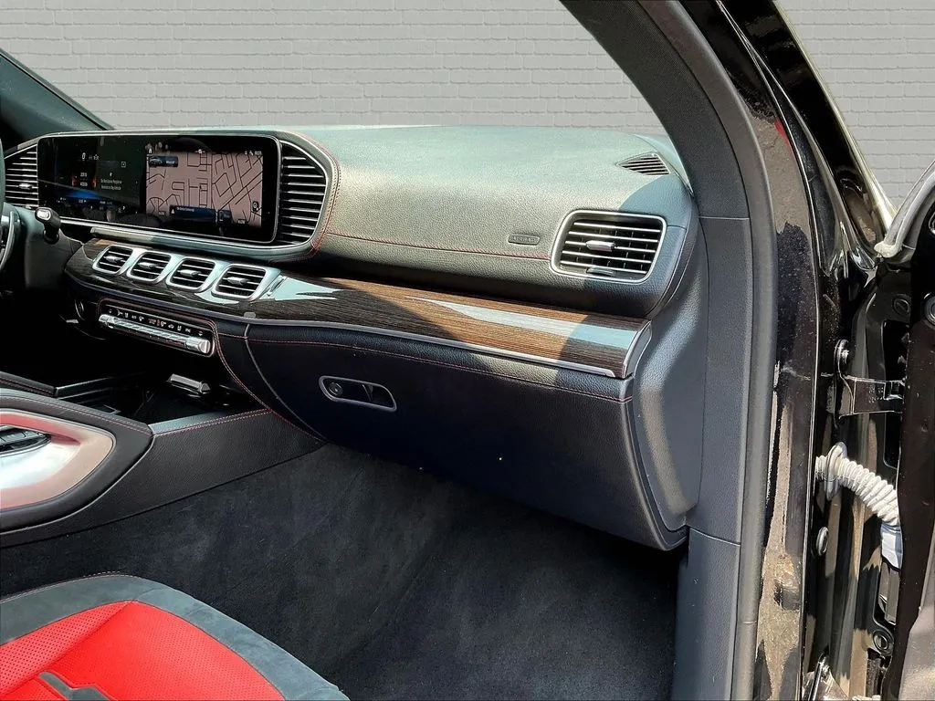 Mercedes-Benz GLE photo 23