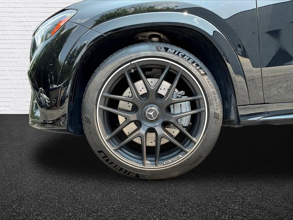 Mercedes-Benz GLE photo 29