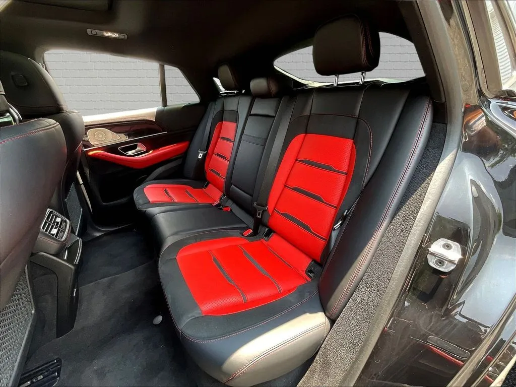 Mercedes-Benz GLE photo 19