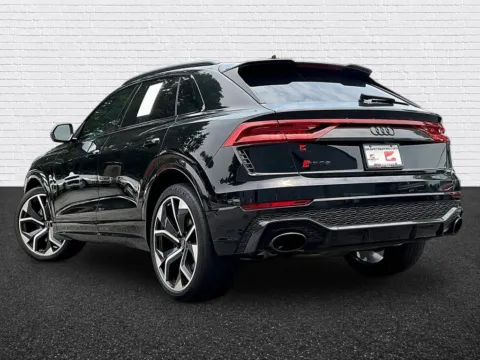More photos of 2022 Audi RS Q8 4.0T at Gravity Autos Roswell, GA