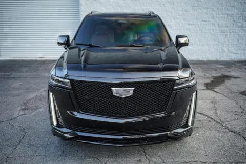 More photos of 2022 Cadillac Escalade Premium Luxury at Gravity Autos Roswell, GA