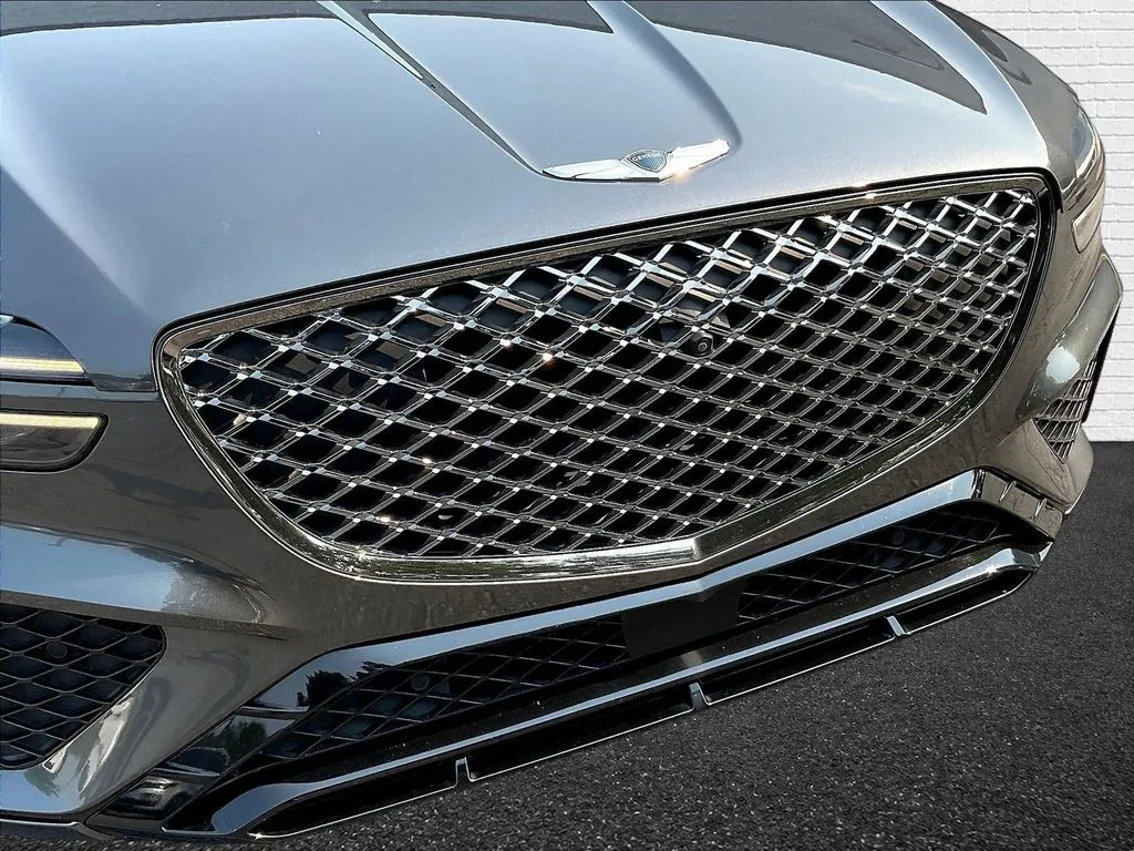 Genesis GV70 photo 27