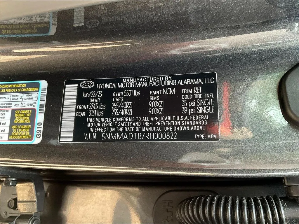 Genesis GV70 photo 16