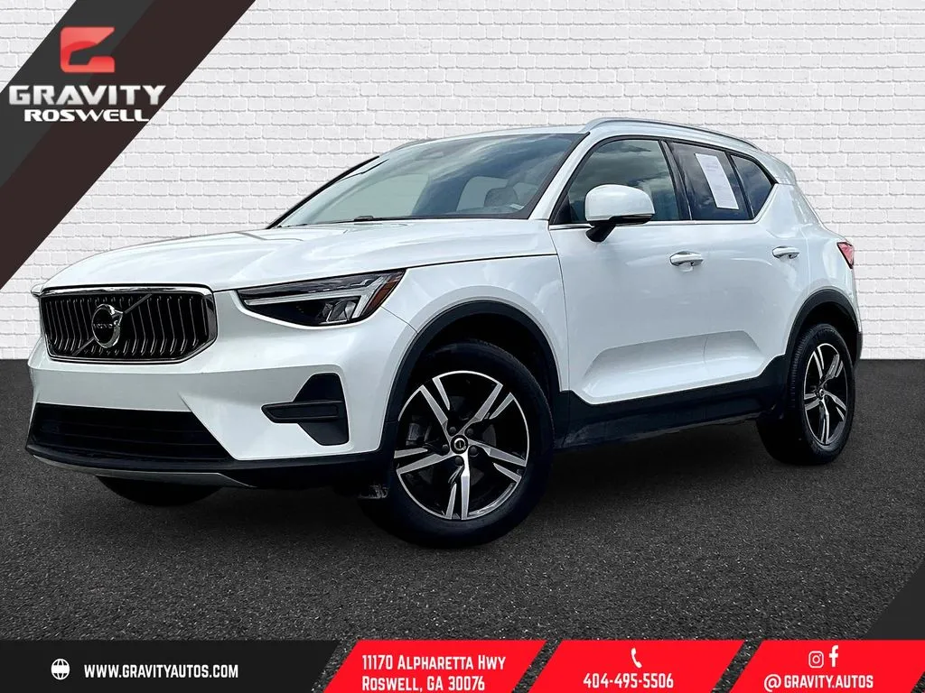 White 2024 Volvo XC40 B5 Core for sale in Roswell, GA