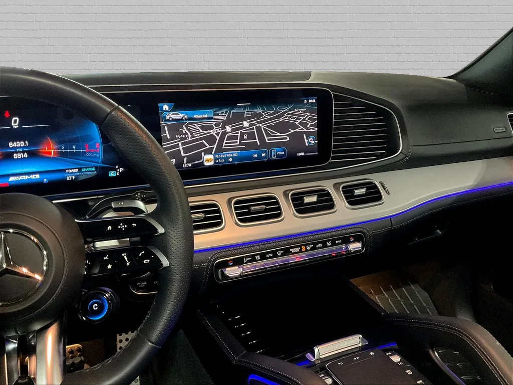 2025 Mercedes-Benz GLE AMG GLE 53 - Photo 11