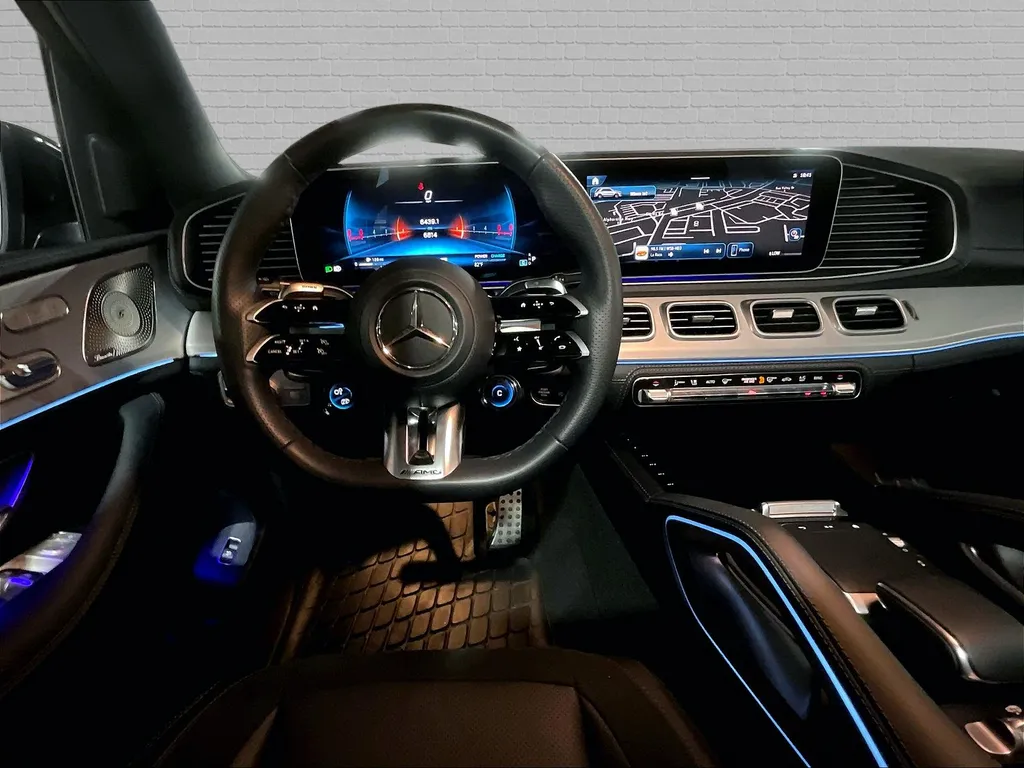 2025 Mercedes-Benz GLE AMG GLE 53 - Photo 10